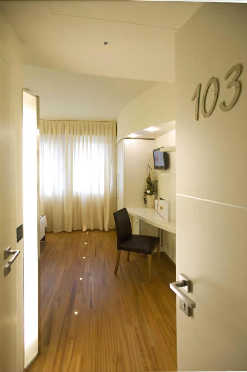 Hotel Napoleon Кераско Экстерьер фото