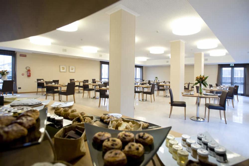 Hotel Napoleon Кераско Экстерьер фото