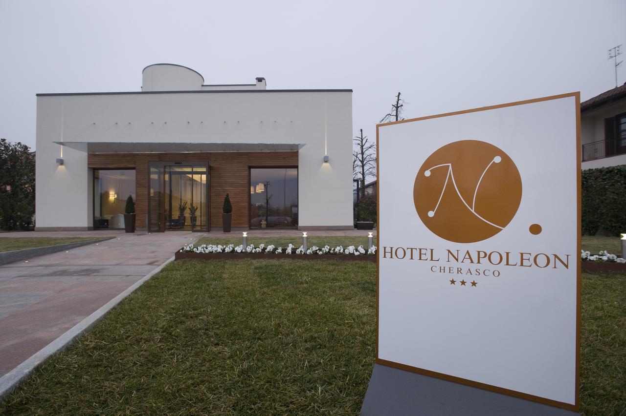 Hotel Napoleon Кераско Экстерьер фото