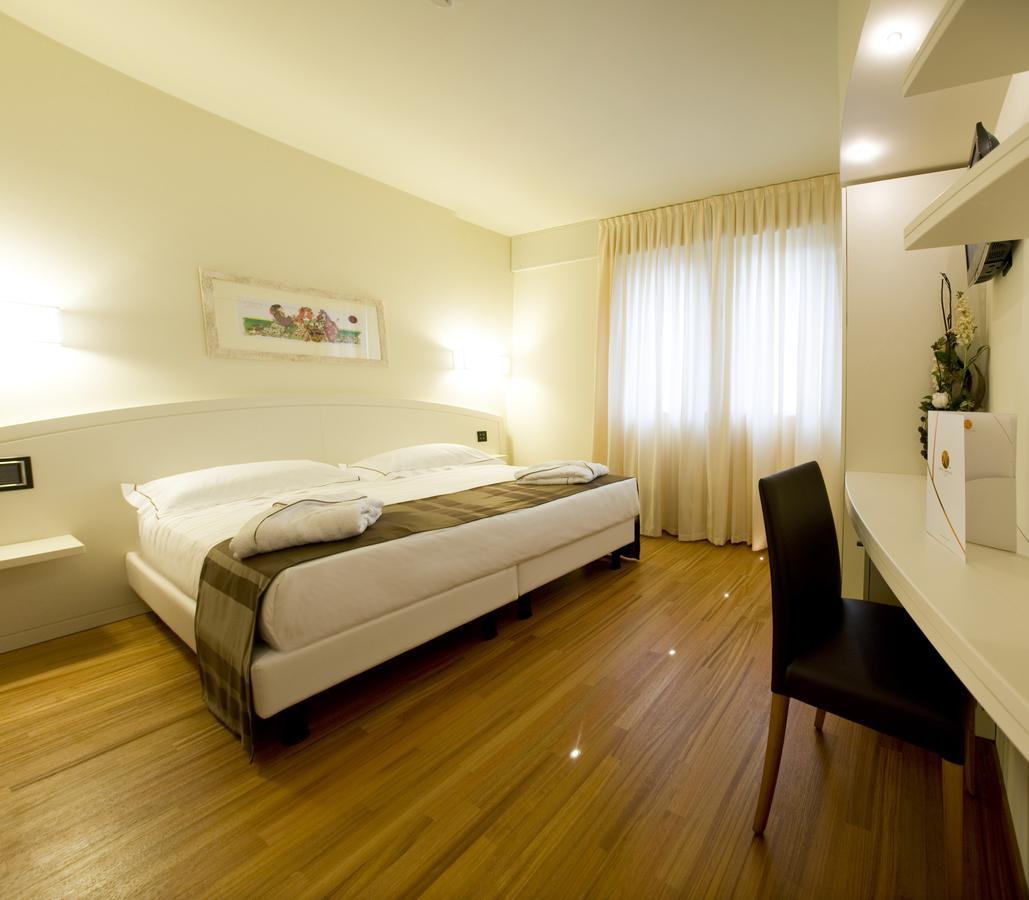 Hotel Napoleon Кераско Экстерьер фото