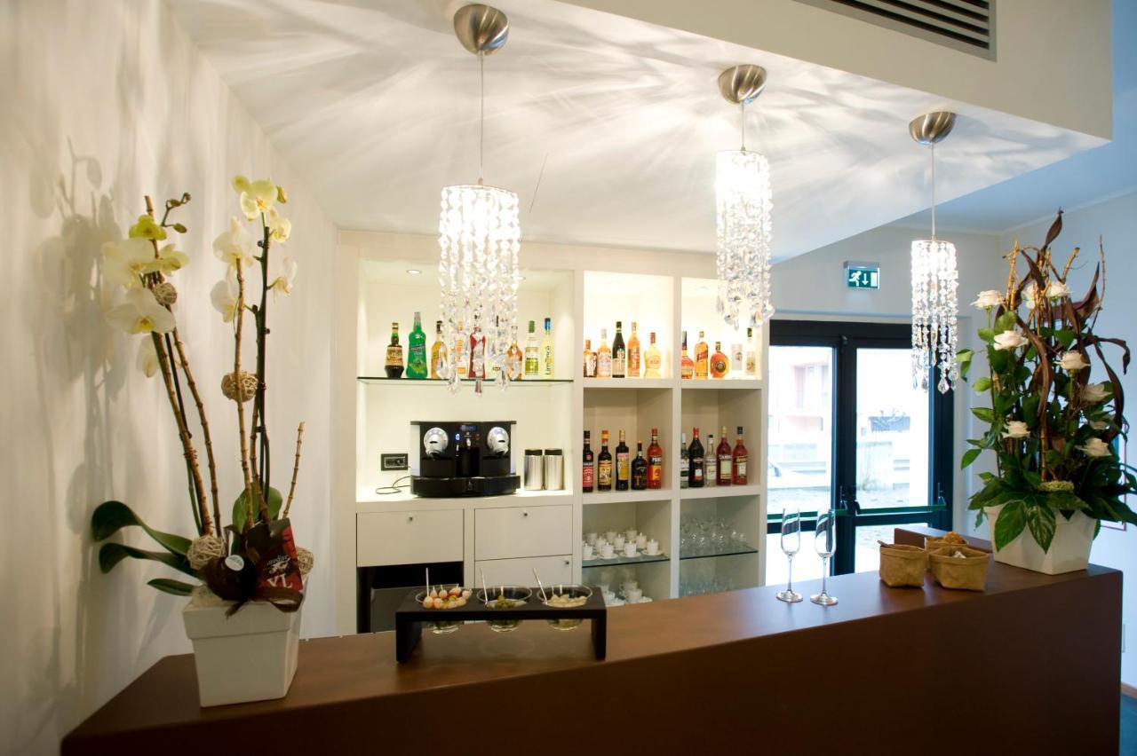Hotel Napoleon Кераско Экстерьер фото